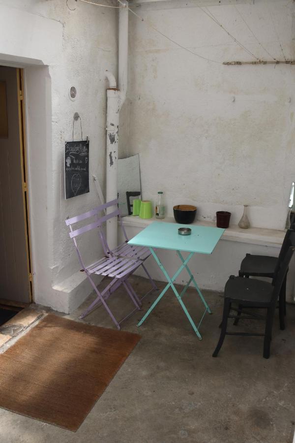 Chambres Poitiers Centre Ville - Salle De Bain, Refrigerateur, Tv Et Machine A Cafe Privatifs - Cuisine Commune - Terrasse - Hotel De Ville A 200M Exterior photo